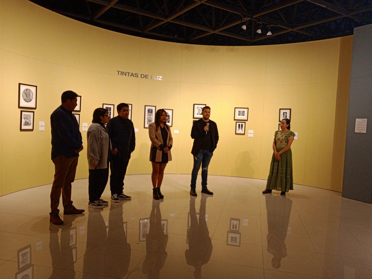 MUGAMTB1's tweet photo. #ArteJoven es una exposición donde los noveles artistas presentan y ofertan su obra, ven a #MuseoGaleríaArteMexiquenseTorresBicentenario y apoya a este grupo de artistas individuales y colectivos de nuestro estado y del país adquiriendo alguna pieza. https://t.co/D7d2KuNT7p