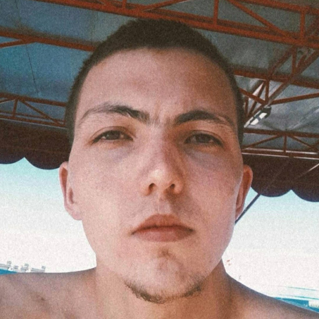 hovesjan's tweet image. #SummerModeOn