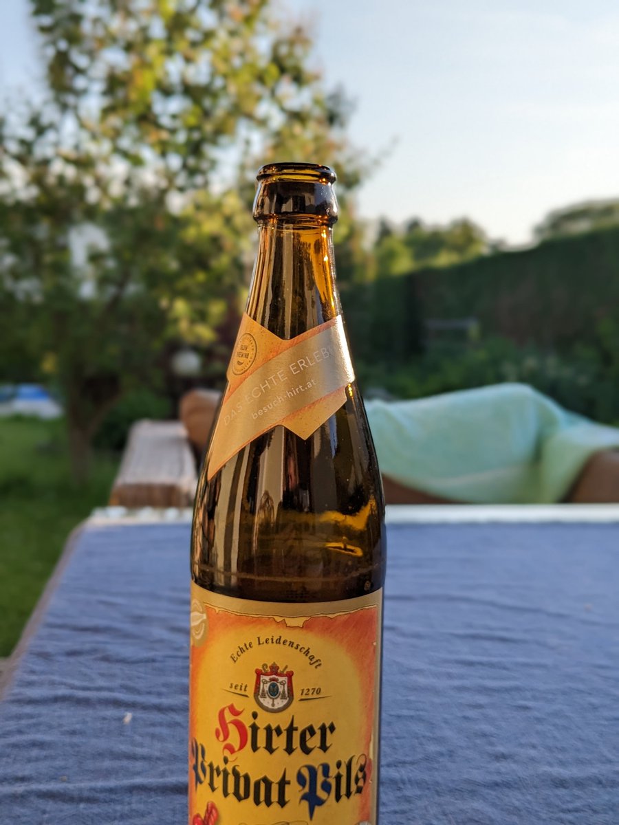 HerrHugo's tweet photo. #Sodale endlich Entspannung, es war a bisserl narrisch heit🙄
Prost 🍻
@Taugenichts8 @MartinPlank8 https://t.co/ryw15glnfQ