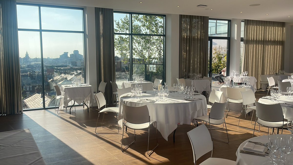 It’s a beautiful evening here at Hope st Hotel for our into the Summer wine event ! <a href="/hopestreethtl/">Hope Street Hotel</a> <a href="/HouseOfTownend/">House of Townend</a> <a href="/LdnCarriageWrks/">The London Carriage Works</a>