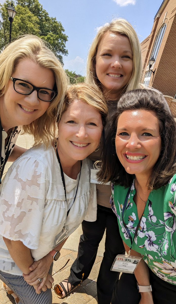 Awesome day at @MICDS for #STLinSTL conference! Principals that learn together, stick together! 😉☀️♥️ #GoBlackcats #SummerPD @dix_stephanie @tracylewis22 @CharissaKappler