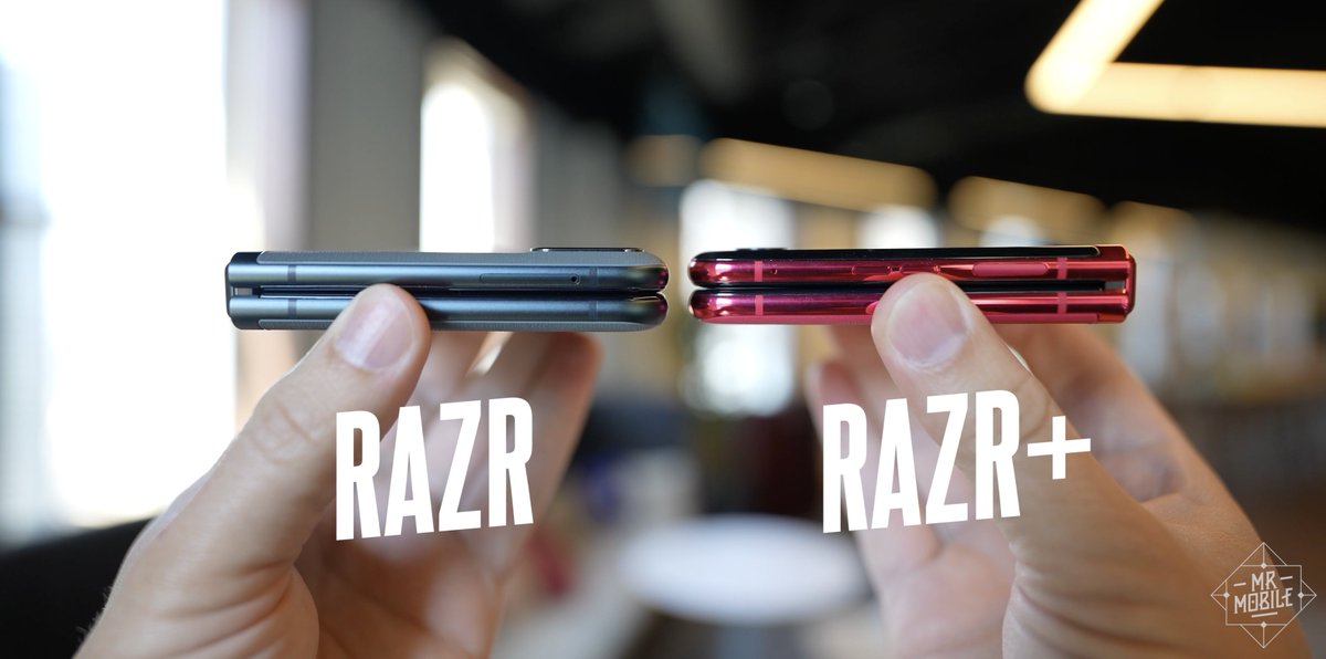 Captain2Phones's tweet photo. 📳 Foldable fans: rejoice! 📳

The RAZR is back – again. And this time, it may be here to stay!

Motorola just brought competition back to the US flip-phone market with not one, but *two* clamshell foldables: the razr+ and the razr 2023!

🧵 first, 📺 at the end: https://t.co/nS6NH1yfW2