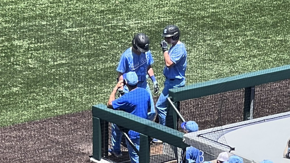 BrianMilamKHSAA's tweet image. Louisville Eastern with the best uniforms I’ve seen at the @khsaabaseball state tournament in a long time. @wkytsports