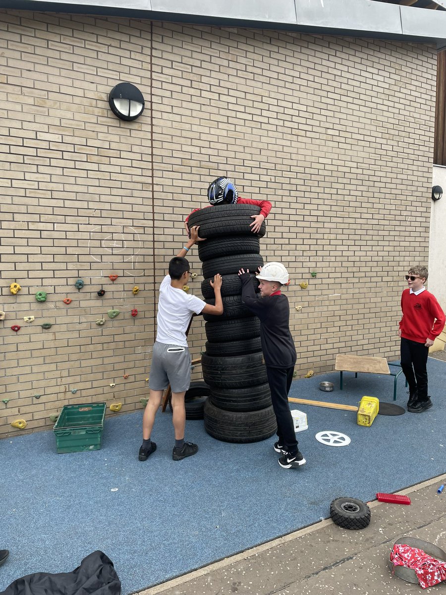 Dunbar Primary P7 tweet media