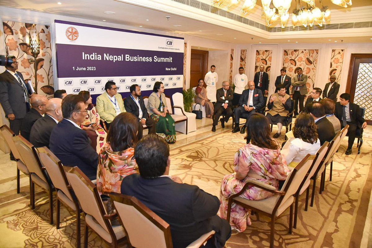 Energy in Synergy!

Interacted with the business delegation from Nepal at the India-Nepal Business Summit. India will continue to remain a steadfast partner in Nepal's journey towards prosperity 🇮🇳🇳🇵