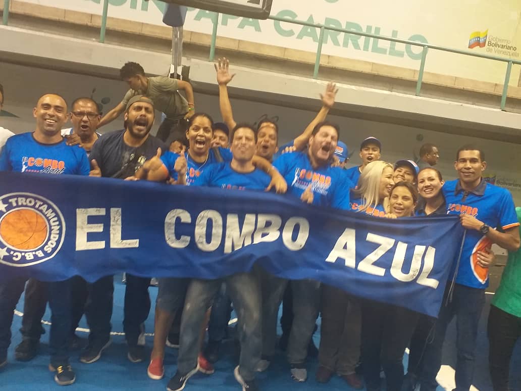 elcomboazul's tweet photo. #juevesdeTBT #CopaLpb https://t.co/oKffERWzE7