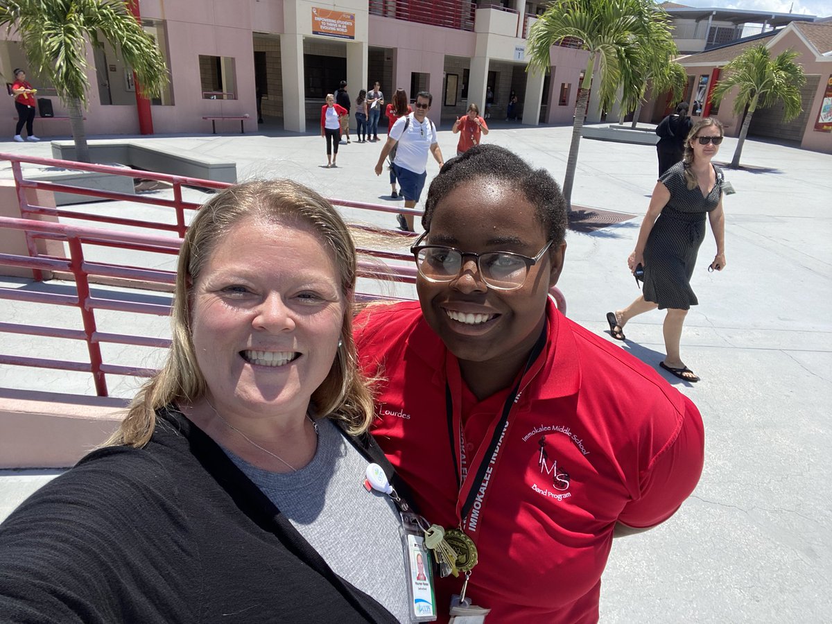 MrsNassau's tweet photo. To say that I cried today is an understatement. My heart will always  be with my @IMS_Indians family!  I am excited for my new adventure at GGM, but I will miss all of our amazing teachers and students, as well as all of the wonderful friends that I have made along the way! 🥰 https://t.co/RsdR4lkluC