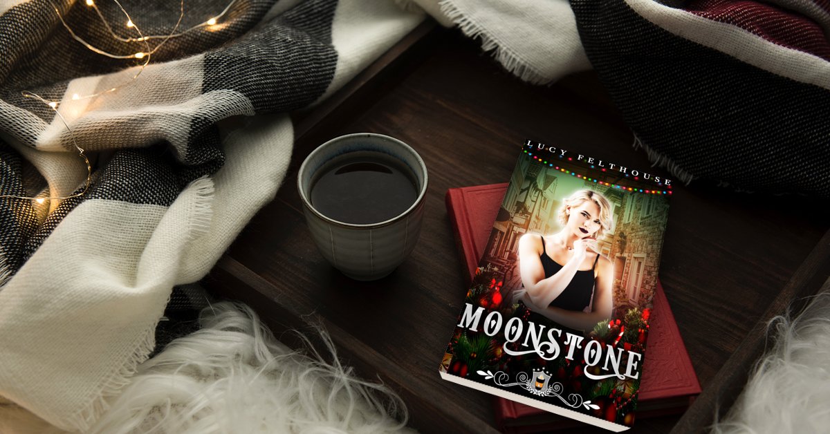 Expect lots of snow and steam in my #standalone #Christmas #novella Moonstone, part of the Jewels Cafe #reverseharem series: books2read.com/moonstoneJC #whychoose #rh #eroticromance #LPRTG #SSRTG #IARTG #bookboost #bookplugs #oneclick #booktwitter
