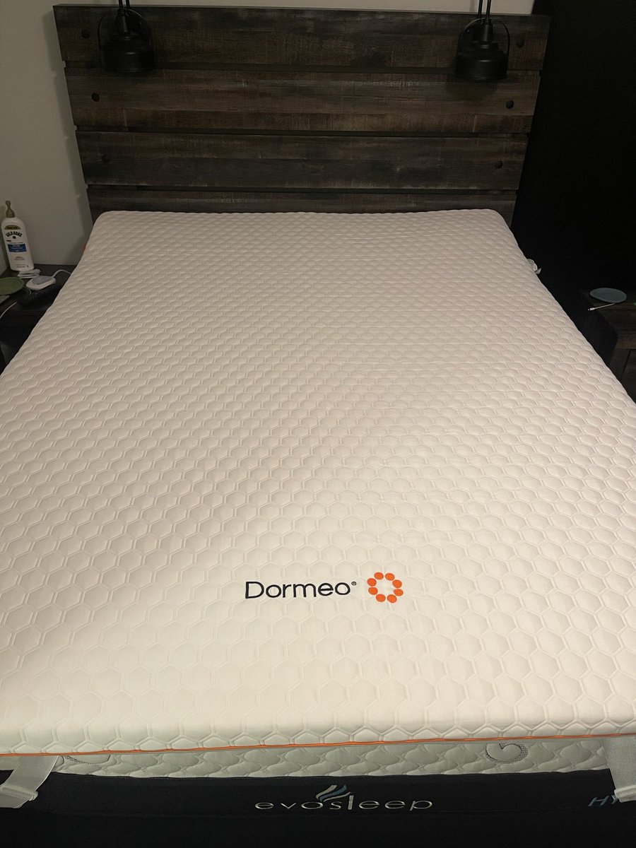 Alright @DormeoUSA you say, “We have the BEST Mattress Toppers on the Market!!!!” Well, I say, PROVE IT!!! Hope I get the SLEEP you say I will!!! #CANTWAIT