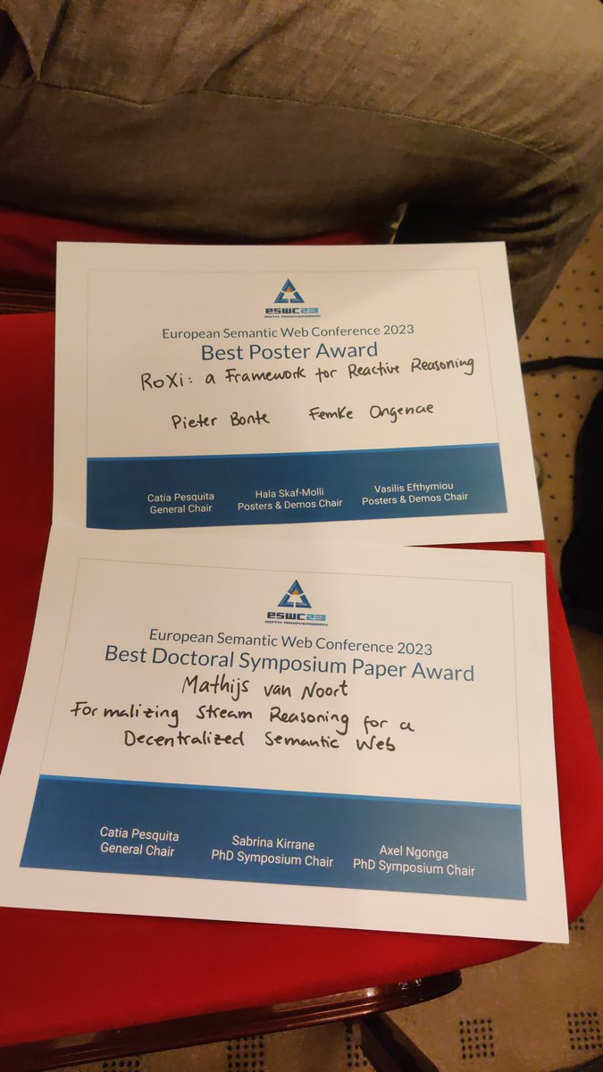 Femke Ongenae (@fongenae) on Twitter photo Superproud promotor!! <a href="/MathijsNoort/">Mathijs van Noort</a> wins the best PhD symposium paper at <a href="/eswc_conf/">ESWC Conferences</a> Congrats 🎉🎉🎉 <a href="/IDLabResearch/">IDLab</a> <a href="/ResearchUGent/">Ghent University Research</a> <a href="/imec_int/">imec</a> <a href="/ugent_fea/">Faculty of Engineering and Architecture UGent</a> <a href="/psbonte/">Pieter Bonte</a> Superproud promotor!! <a href="/MathijsNoort/">Mathijs van Noort</a> wins the best PhD symposium paper at <a href="/eswc_conf/">ESWC Conferences</a> Congrats 🎉🎉🎉 <a href="/IDLabResearch/">IDLab</a> <a href="/ResearchUGent/">Ghent University Research</a> <a href="/imec_int/">imec</a> <a href="/ugent_fea/">Faculty of Engineering and Architecture UGent</a> <a href="/psbonte/">Pieter Bonte</a>