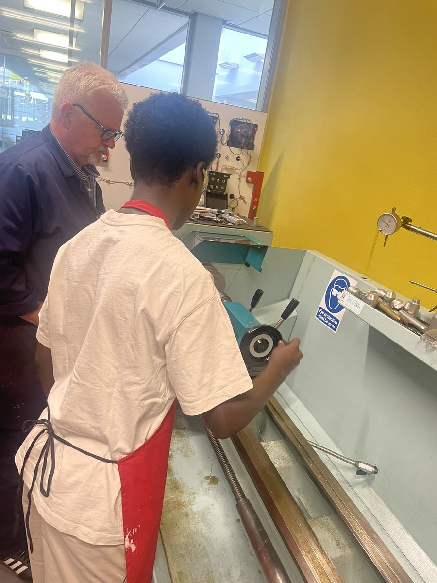 Proud of our Year 11’s coming in today during half term for workshop skills <a href="/NorthLivAcademy/">North Liverpool Academy</a> <a href="/Scoot_66/">Scoot66</a> <a href="/MrsRileyNLA_DT/">Mrs G Riley</a>