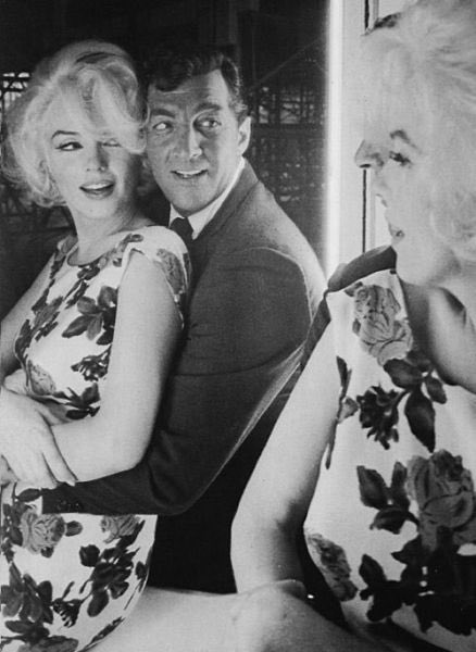 DeanaMartin's tweet photo. Remembering Marilyn Monroe on her birthday! 💐 RIP https://t.co/jYkoPbYCJh
