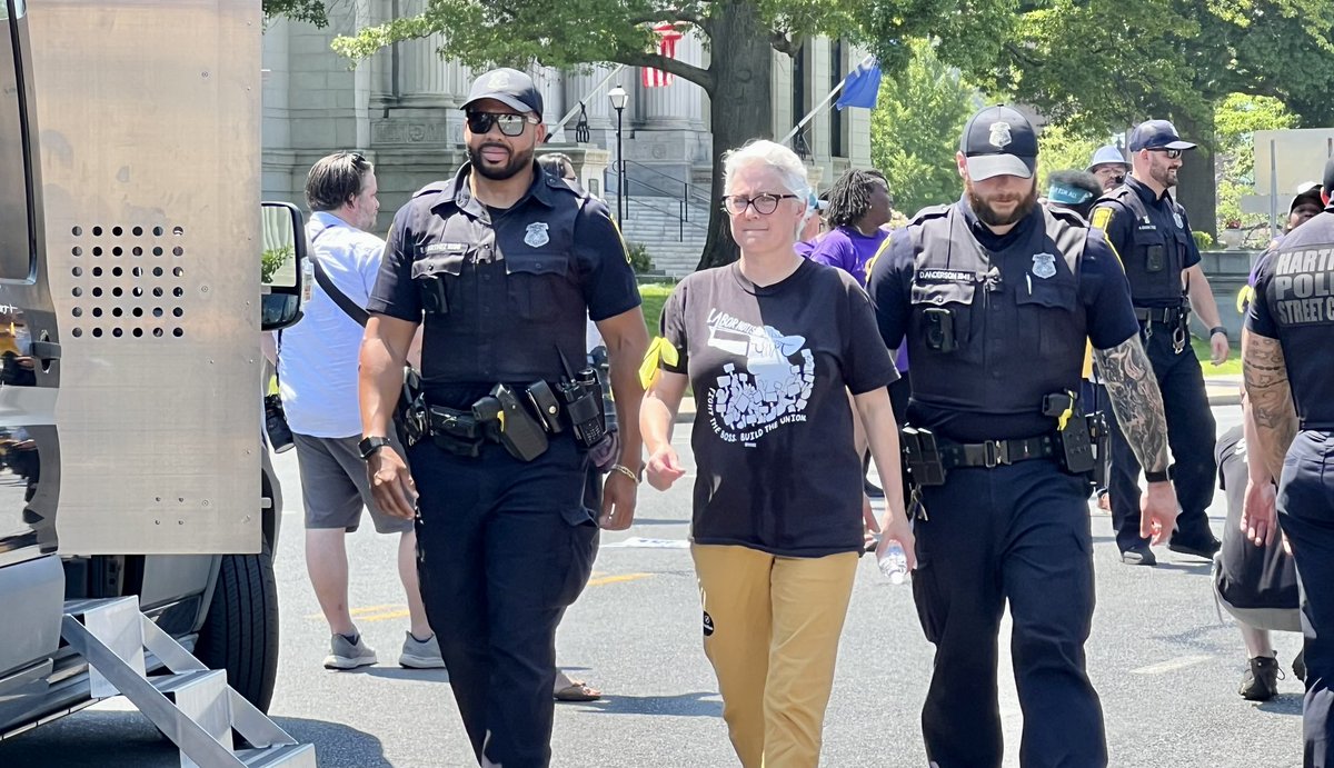 AFT Connecticut (@aftct) on Twitter photo In #solidarity w/<a href="/SEIU1199_NE/">SEIU 1199NE</a> members on #strike <a href="/NHFT933/">New Haven Federation of Teachers Local 933</a> prez <a href="/LBlatteau/">Leslie Blatteau</a>, <a href="/CSUAAUP/">CSU-AAUP</a> treasurer @audgeblue, members @readdoctor, @zak1834 engage in #CivilDisobedience. #FundOurFutureCT. @AFTUnion @AFTTeach <a href="/AFT_PE/">AFT Public Employees</a> <a href="/AFTHigherEd/">AFT Higher Ed</a> <a href="/AAUP/">American Association of University Professors</a> <a href="/SEBAC_CT/">SEBAC - State Employee Bargaining Agent Coalition</a> <a href="/SEIU/">SEIU</a> @SEIUCT @Recovery4AllCT In #solidarity w/<a href="/SEIU1199_NE/">SEIU 1199NE</a> members on #strike <a href="/NHFT933/">New Haven Federation of Teachers Local 933</a> prez <a href="/LBlatteau/">Leslie Blatteau</a>, <a href="/CSUAAUP/">CSU-AAUP</a> treasurer @audgeblue, members @readdoctor, @zak1834 engage in #CivilDisobedience. #FundOurFutureCT. @AFTUnion @AFTTeach <a href="/AFT_PE/">AFT Public Employees</a> <a href="/AFTHigherEd/">AFT Higher Ed</a> <a href="/AAUP/">American Association of University Professors</a> <a href="/SEBAC_CT/">SEBAC - State Employee Bargaining Agent Coalition</a> <a href="/SEIU/">SEIU</a> @SEIUCT @Recovery4AllCT