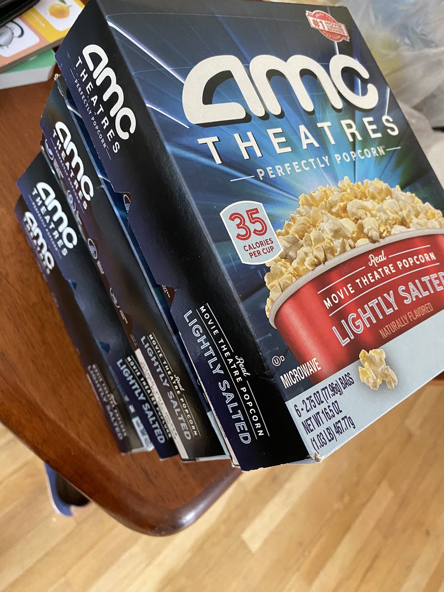 #AMCPerfectlyPopcorn got my 8 cases from walmart today! Time to microwave away #amc #APE