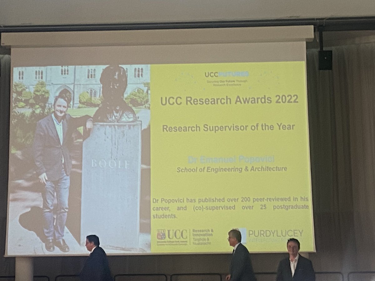 UCC Research Awards 2022 — wonderful to see Dr. Emanuel Popovici <a href="/PopoviciEmanuel/">Emanuel M. Popovici</a> win research supervisor of the year… massive congratulations! ⭐️⭐️⭐️⭐️⭐️