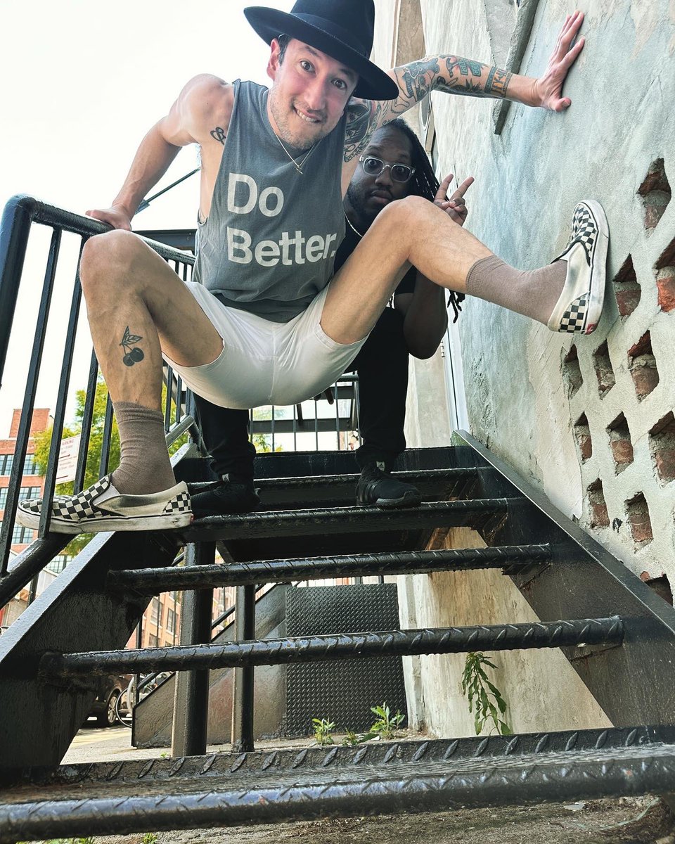 andtheMethod's tweet image. All up in the Spider-Verse 🕷️