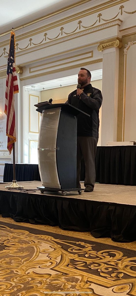 Congratulations to Irv McFarland III, who has been named Tri-County Conference Athletic Director of the Year. We are proud to have the continued McFarland legacy of excellence guiding our Spartans to success!
🏈⚽️🏑🎾📣🎵🏃🏀🤼🏊🎳⚾️🥎⛳️🏋️ 🏆👏🖤💛