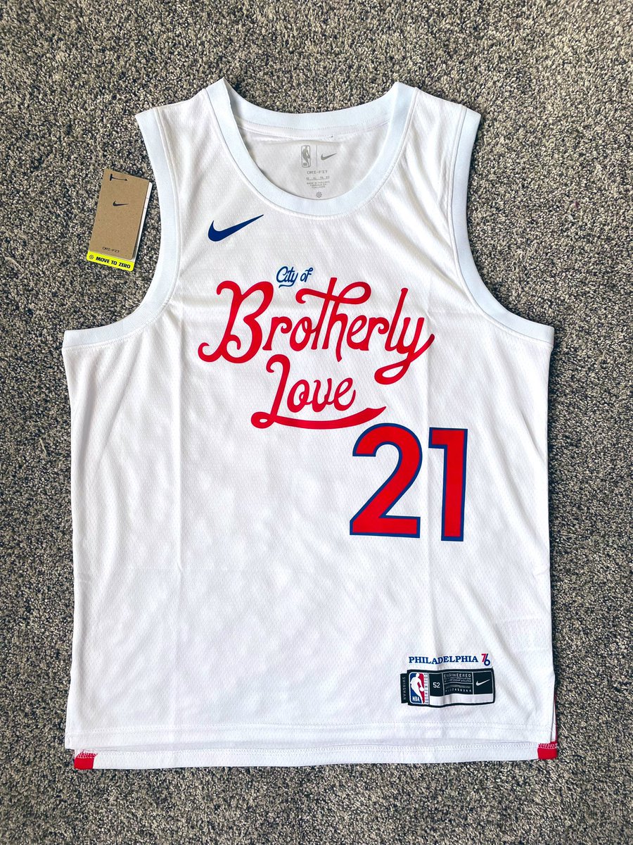 Day 2 of giving away some of my favorite things to celebrate my podcast @Thatsballfolks_ turning 1! Next up… This City Edition @JoelEmbiid jersey 🔥🔥 To win: 1) Like & Retweet 2) Follow @JoshReynolds24 Winner selected tomorrow! Good luck! ***IMPORTANT*** Winner will not…
