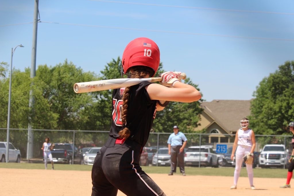 Emma Schlueter tweet media