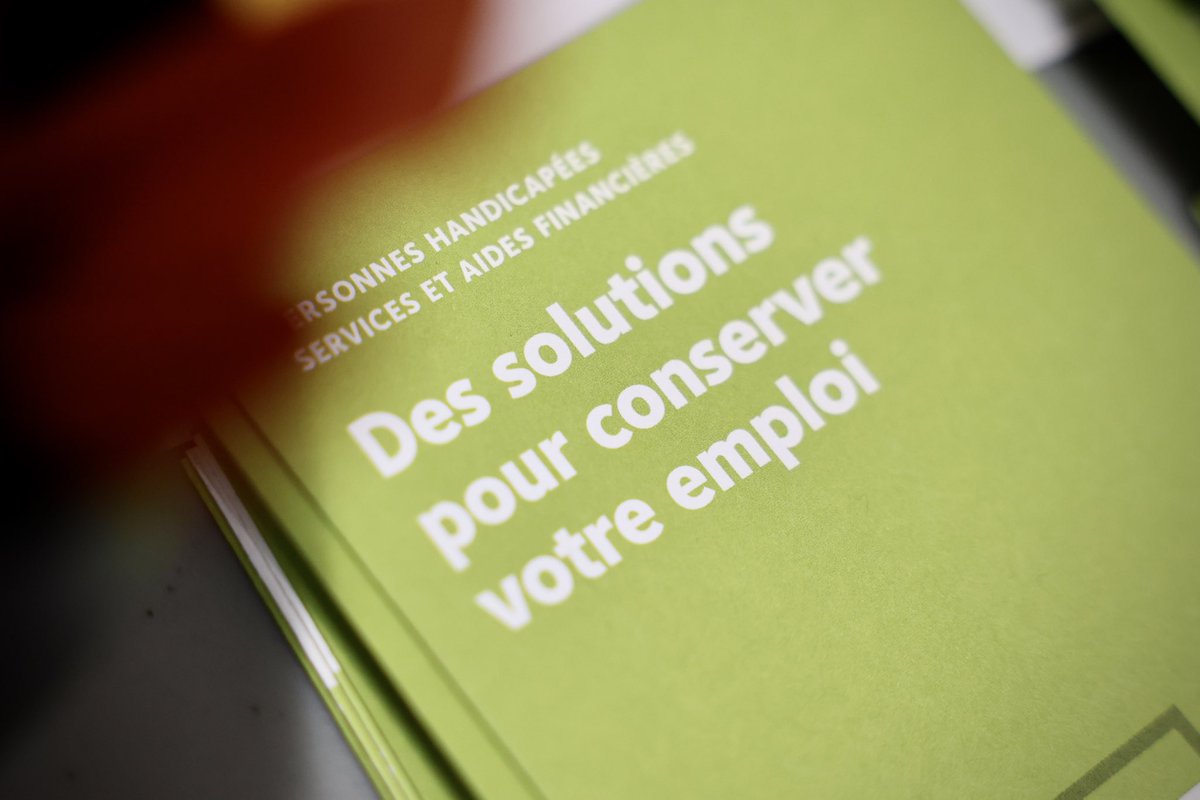 🇫🇷📍À Laval avec <a href="/Elisabeth_Borne/">Élisabeth BORNE</a> pour présenter notre projet #FranceTravail et signer une convention de préfiguration avec la région @PaysDeLaLoire.

✅ Je présenterai le projet de loi pour le plein emploi lors du conseil des ministres du 7 juin. #ObjectifPleinEmploi