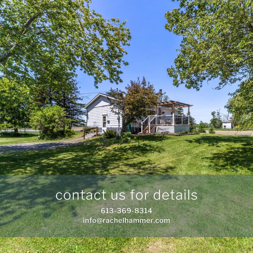 *Just Listed* This wonderful bungalow in the Township of Russell is waiting for you!

#OttawaRealtor #RachelHammerRealEstate 
#WantToMove #BuyMyHouse #ForSaleOttawa #HomesForSaleottawa #RoyalLePageOttawa #RoyalLePage #TeamRealtyRachelHammer #Homes #OntarioHousing #Realtor