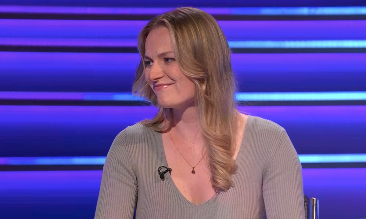 QuestionofSport's tweet photo. 📺 @HollieWebb1, @RKilty1, @toniacouch and @EthanPinnock5  joined captains @SamanthaQuek and @ugomonye on last week's Question of Sport.

Catch up on @BBCiPlayer 👇
https://t.co/xNPiMI5EZg https://t.co/v1ITroBhlm