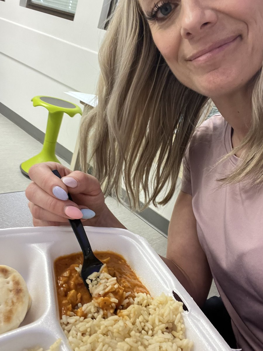 Wow!!! Thank you so much parents on our school council what a beautiful lunch ❤️<a href="/EvergreenCSSD/">Evergreen Catholic Schools</a> <a href="/STA_ECSRD/">St.Thomas Aquinas</a>