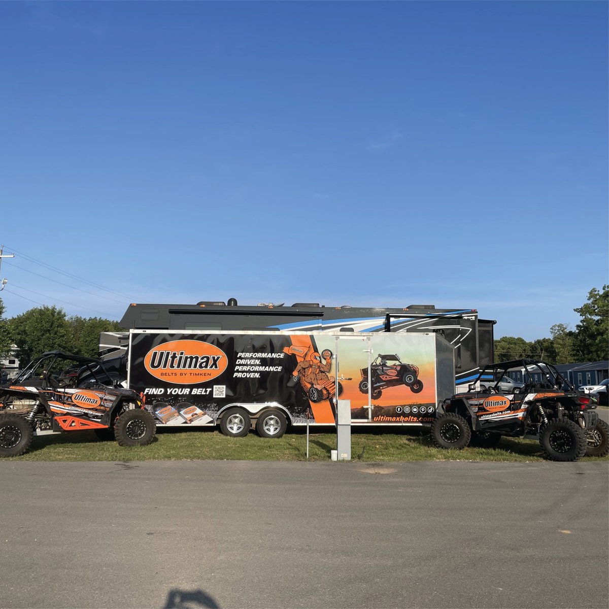 SankerDesigns's tweet photo. Another bigfoot in the books!

There are few things cooler in our industry than seeing our work in real world application. Getting a chance to have our illustration large and in charge across the roof of an RZR and the side of a trailer is absolutely surreal.

Love to see it! https://t.co/27LcpMYhKs
