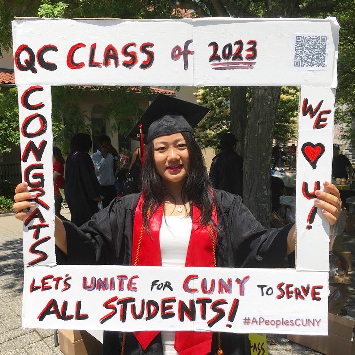 Congratulations and happy commencement to @_mene_r and to all QC 2023 grads! Help us fight for the next generation. 
psc-cuny.org/classof2023 

 #FullyFundCUNY #FundCUNY  #APeoplesCUNY #FixCUNY #FreeCUNY #InvestInCUNY #NewDeal4CUNY #CareNotCuts #ClassOf2023