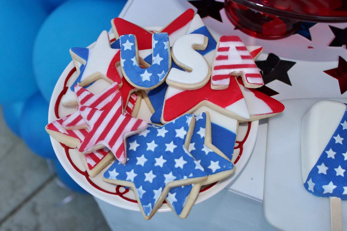 Check out this amazing July 4th party! The cookies are fantastic! catchmyparty.com/parties/stars-…  #catchmyparty #partyideas #july4th #4thjuly #independenceday #foundingfathers #summerparty