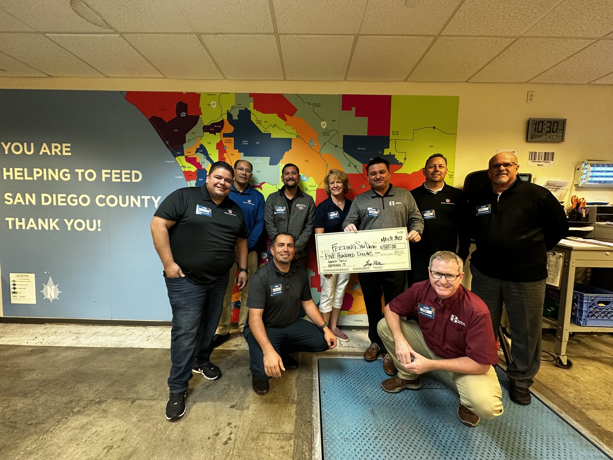 RMasterChefs's tweet image. Yesterday the American Textile Maintenance team had the opportunity to support Feeding San Diego with some helping hands and a donation to cover 2,000 meals for food-insecure families. Together we were able to package 1,953 pounds of produce.