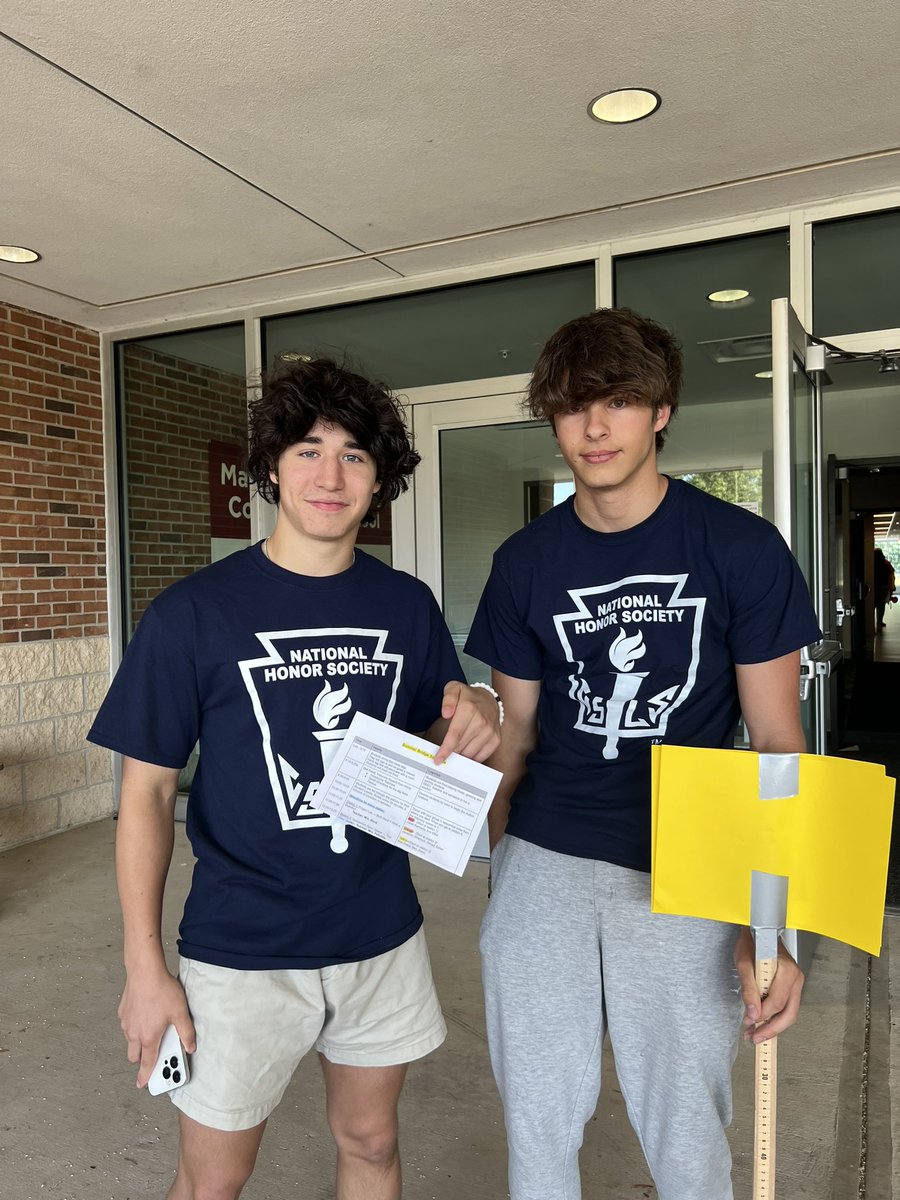 Ms. Everitt (@everittms) on Twitter photo There is nothing like the pride I feel when I see blue shirted NHS members come out to welcome our freshmen! 💙💛 <a href="/MarysvilleECHS/">Marysville STEM Early College High School</a> There is nothing like the pride I feel when I see blue shirted NHS members come out to welcome our freshmen! 💙💛 <a href="/MarysvilleECHS/">Marysville STEM Early College High School</a>