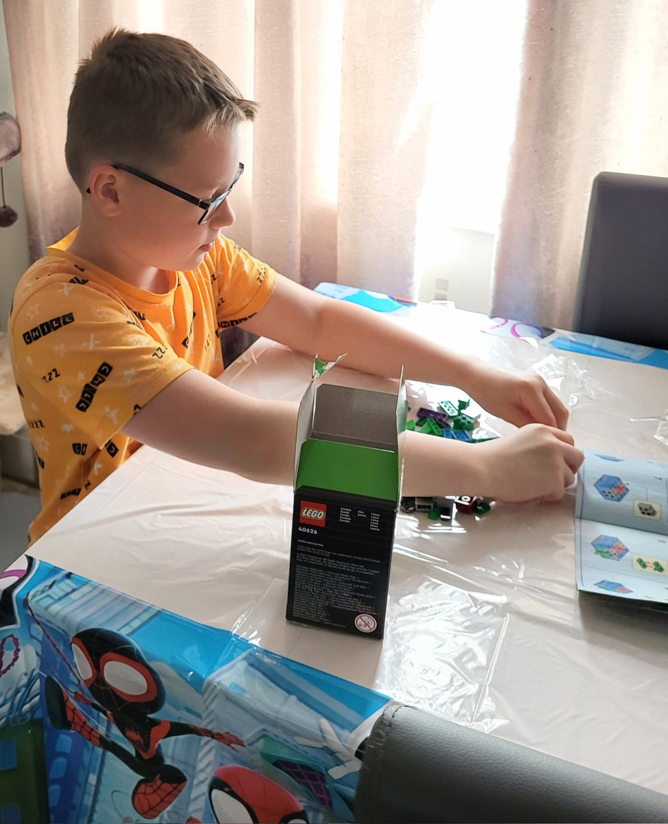 🌟 Little dude was 11 today! 🌟
He had a day filled with lego brick headz, gaming, party food and McDonalds.
Very stressful &amp; too much for me, I went for a rest upstairs. My awesome fella really looked after us today. Thank you <a href="/mark_lordhobbis/">Mark Harris</a>  we love you loads 💖 #birthday