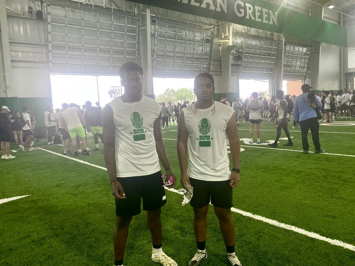 Was excited to see my LB’s <a href="/EmanuelRose21/">Emanuel Rose</a> @Kamryn233 compete at the UNT football camp today. <a href="/TrustMyEyesO/">⭕️FFERTUNITY</a> and <a href="/MeanGreenFB/">UNT Football</a> did a phenomenal job hosting a first class camp.
#ChampionshipHabits #DAWGSONLY #BringtheE