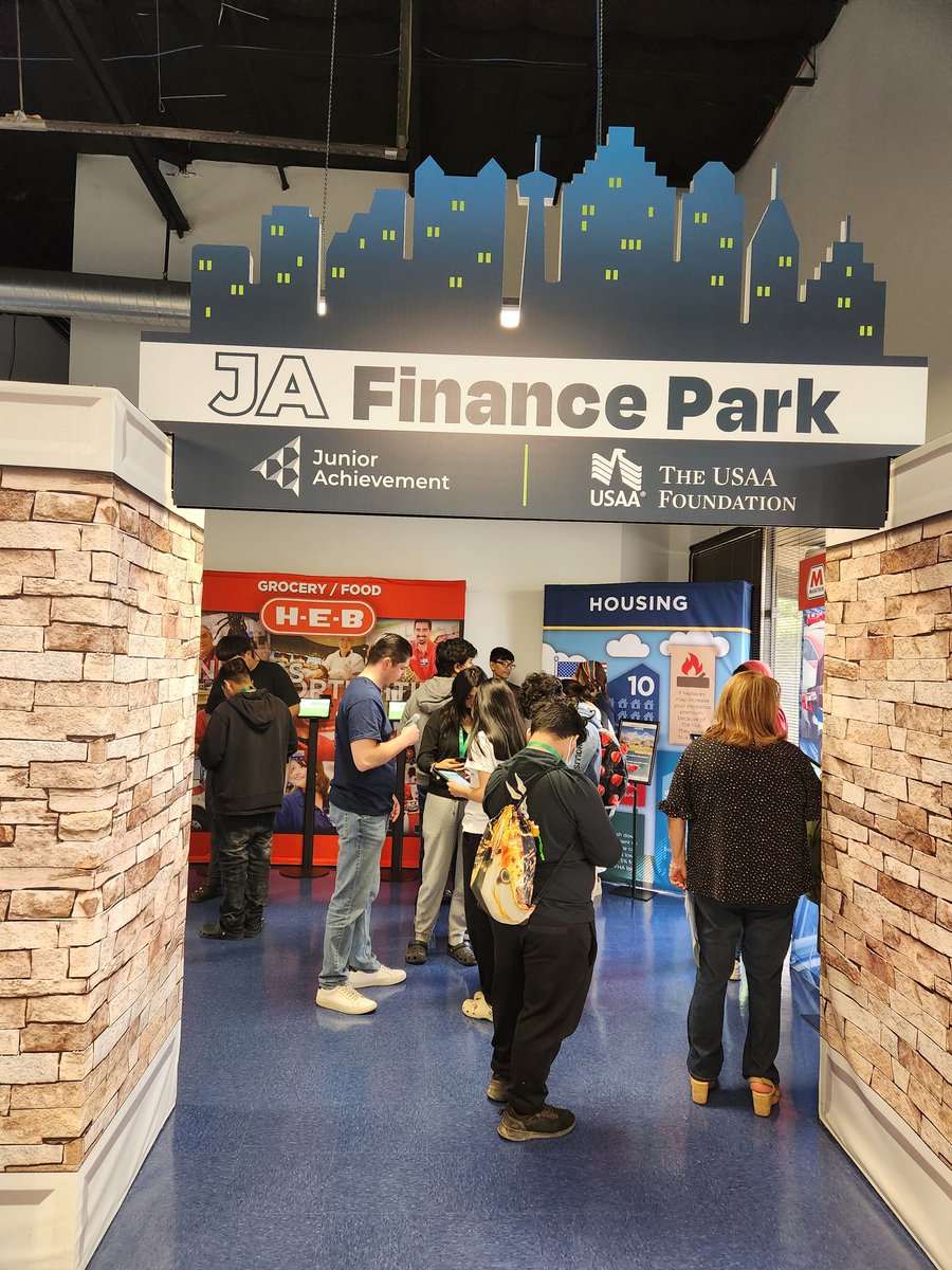 JONES_AVID's tweet photo. To add to the excitement of the end of the school year, AVID students took a trip to JA Finance Park to be adults for the day. They learned how to manage their money and what items are really a necessity. They learned about new career titles and were able to make wise choices. https://t.co/w1PdiRz09R