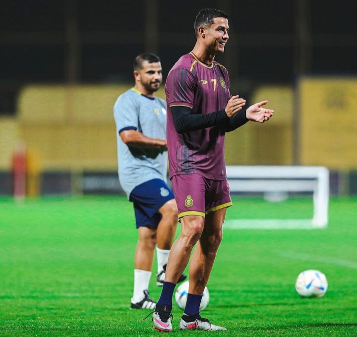 capitaldufoot's tweet photo. 🎙️ Biggest challenge you faced here?

"There are difficult parts, but it is the same in Europe, but maybe in Europe we used to train in the morning and here we train in the afternoon or in the evening and when Ramadan starts we train at ten in the evening, it is very strange. https://t.co/6laQqCHgjK