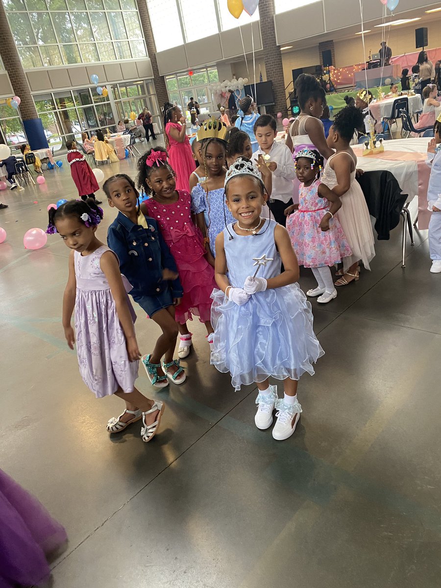 Cradock E. S. tweet media