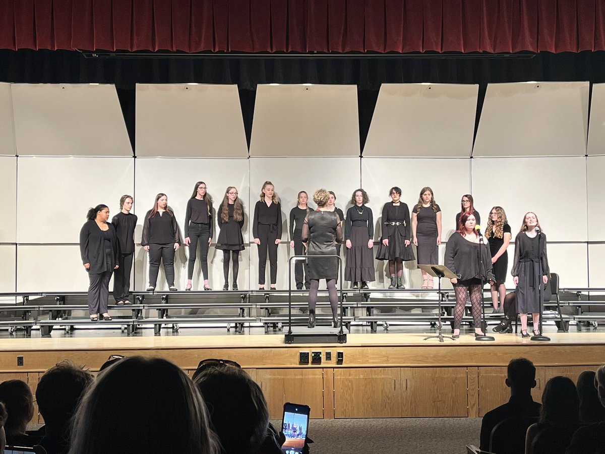 Hilton Music Department tweet media