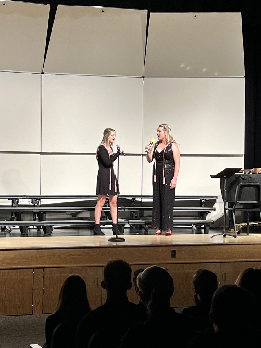 Hilton Music Department tweet media