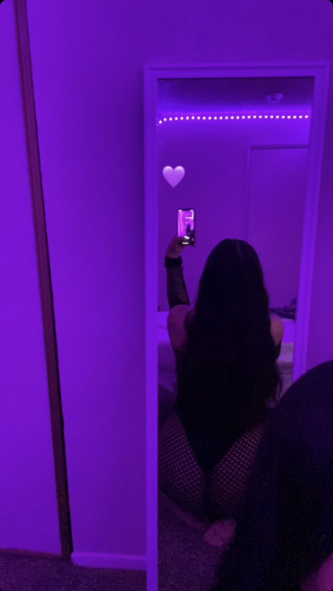 LizTheGoGetter's tweet photo. * new pinned post * 🌸
• 20 she/her 🌸
• bbw latina 
• soft &amp; hard kinks
• dm’s open &amp; please no minor’s 
• dm for menu :)
• like &amp; retweet to become moots <3
• i love male attention. like,rt &amp; comment and i might send you something 
#nsfw #nsfwtwt #nsfwtw #latinateen https://t.co/JiwimzRXFV