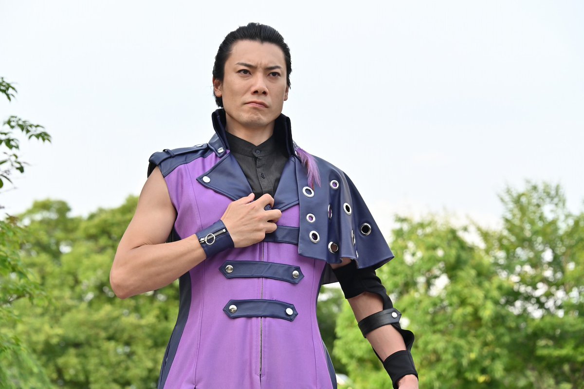 Henshin_Zukan's tweet image. 兼崎健太郎さん、お誕生日おめでとうございます！

『お前の意見は求めん』

出演作:仮面ライダージオウ
役名:スウォルツ、アナザーディケイド

#兼崎健太郎生誕祭2023
#仮面ライダージオウ
#仮面ライダーディケイド