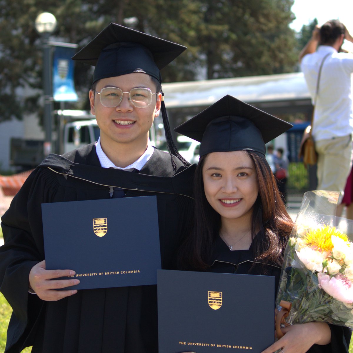 Congratulations #ClassOf2023! Your degree may be over, but your #UBC Journey is not. You are now one of over 53k graduates of Applied Science spanning 90+ countries—an international network of talented engineers, nurses, regional planners, architects and landscape architects!🎊