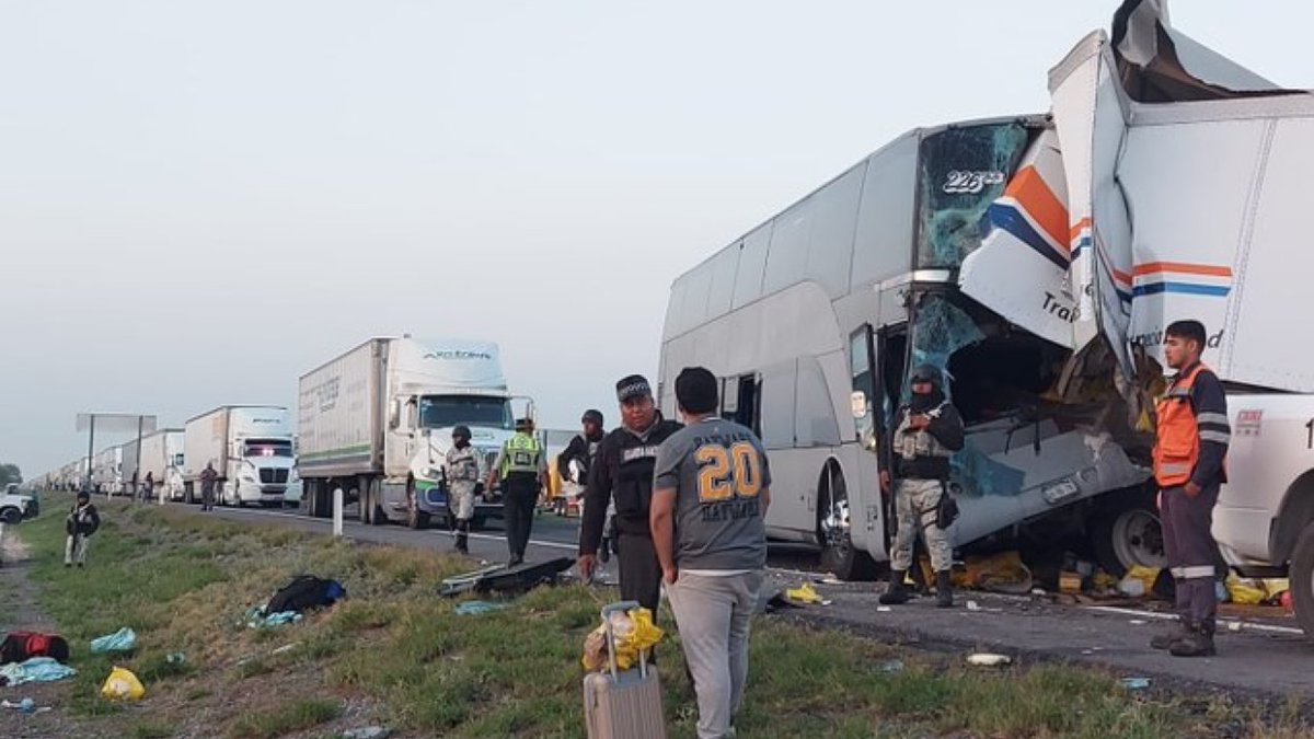 35 migrantes venezolanos heridos tras accidente de autobús en México 

venezuela-news.com/35-migrantes-v…

#IntegraciónEnLaDiversidad