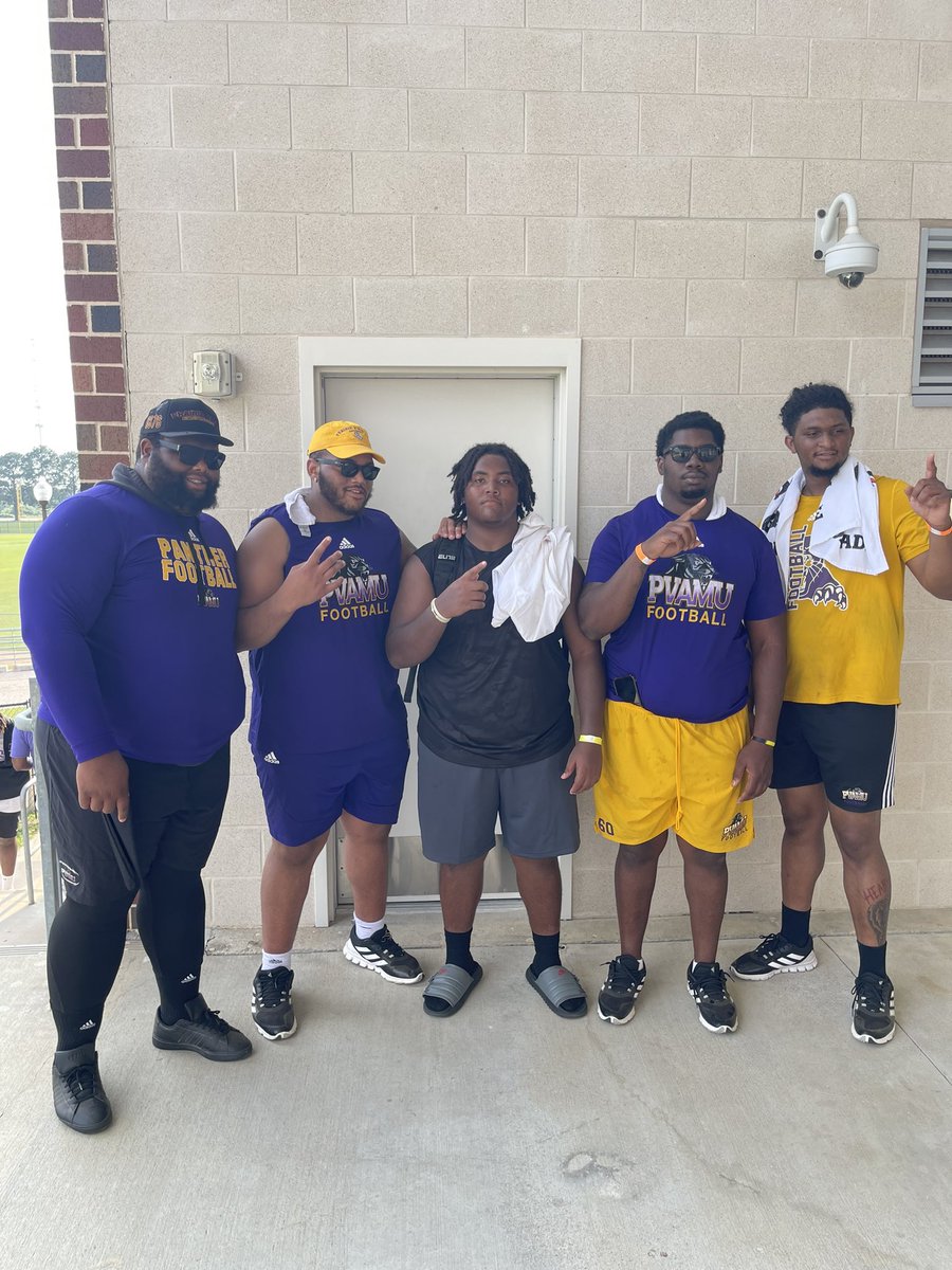 d1_Tristo's tweet photo. Had an great time at @PVAMU_Football Mega Camp. Competed, learned, and had FUN‼️🔥 @COACHAGREEN @Bradleyttg @mcdowell_bubba @CoachTCRandle @AliefHastingsFB https://t.co/nk9KVhMNkW