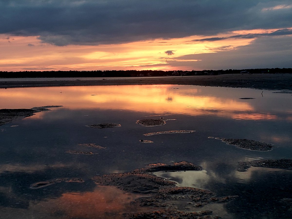 Wrightsville Beach at sunset <a href="/NWSWilmingtonNC/">NWS Wilmington, NC</a> #WilmingtonNC