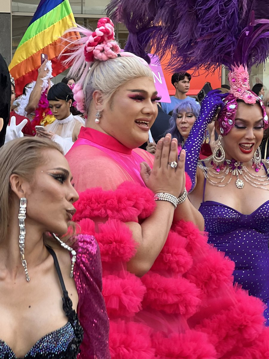 Renaud Meyer (@renaudmeyer) on Twitter photo What a powerful start of #PrideMonth🏳️🌈! <a href="/UNDPThailand/">UNDP Thailand</a> joins forces with <a href="/centralwOrld/">centralwOrld</a> & #MuseByMetinee to celebrate #diversity creating a joyful platform for all to express their rights & identities with pride & dignity! 🙏 for joining & more to come this June! #SDG10 <a href="/UNThailand/">United Nations in Thailand สหประชาชาติในประเทศไทย</a> What a powerful start of #PrideMonth🏳️🌈! <a href="/UNDPThailand/">UNDP Thailand</a> joins forces with <a href="/centralwOrld/">centralwOrld</a> & #MuseByMetinee to celebrate #diversity creating a joyful platform for all to express their rights & identities with pride & dignity! 🙏 for joining & more to come this June! #SDG10 <a href="/UNThailand/">United Nations in Thailand สหประชาชาติในประเทศไทย</a>