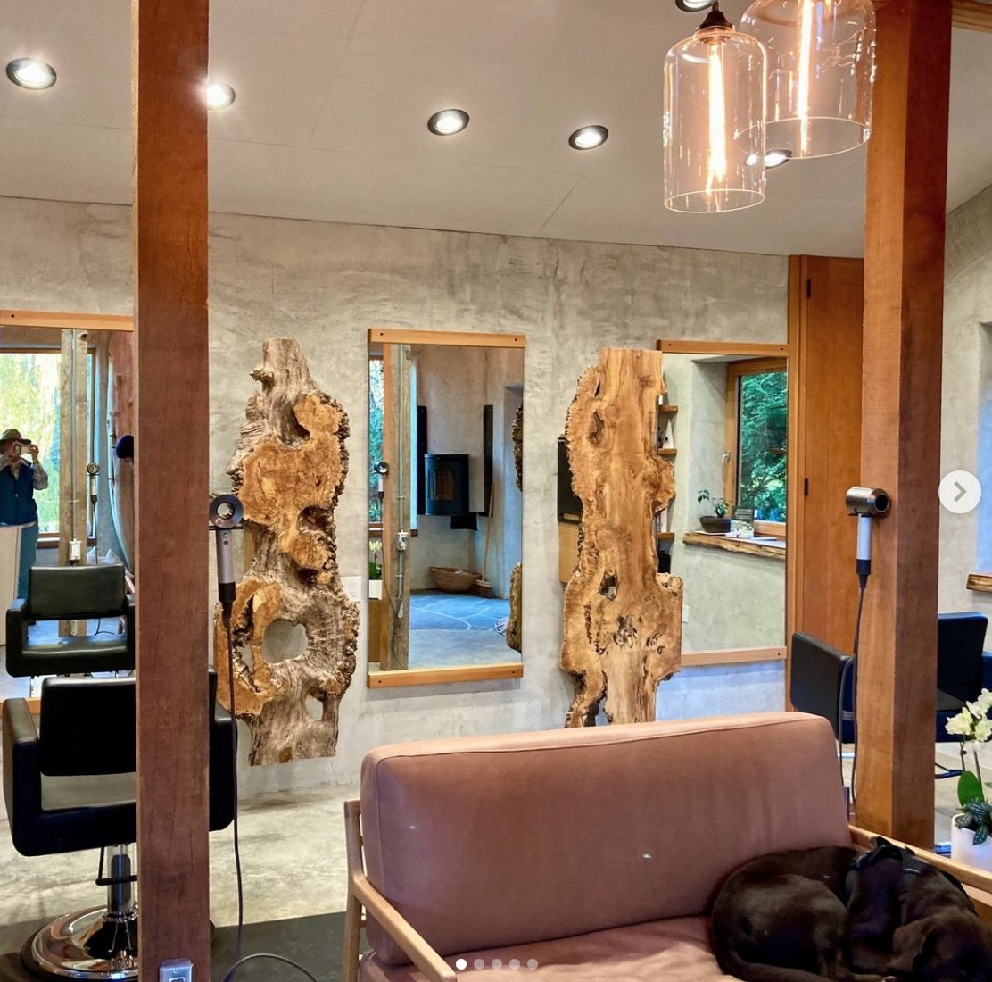 HemphouseP_rn's tweet photo. Hempcrete hair salon Salt Springs Island, BC, Canada. Photo courtesy of Lillian Clarke

Hemp Building Directory 2023 from Hempbuild  Mag available at the link below:   https://t.co/cvIpyyYBKm #healthyhomes #hemphouse #industrialhemp #hempbuilding https://t.co/ZOrXPLBptA