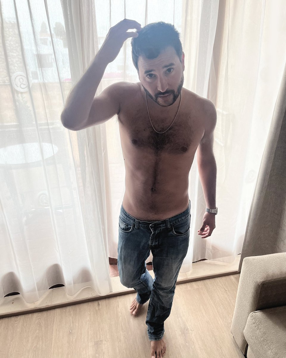 Oye ya tienes 34 🎂 … Que vengan y con todo 🔥 #felizcumpleañosami