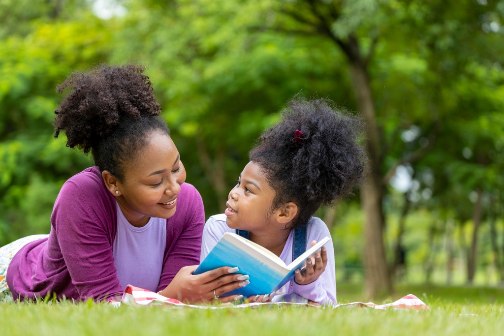 FriendshipOVA's tweet photo. 📚 Let's Turn Study Time into Success Time! 🚀

How can we help our little scholars in the making create effective study habits?

Start by establishing a designated, distraction-free study space at home 🏠

#StudyTips #OnlineSchool #BestCharterSchool https://t.co/XkTsaNynLm