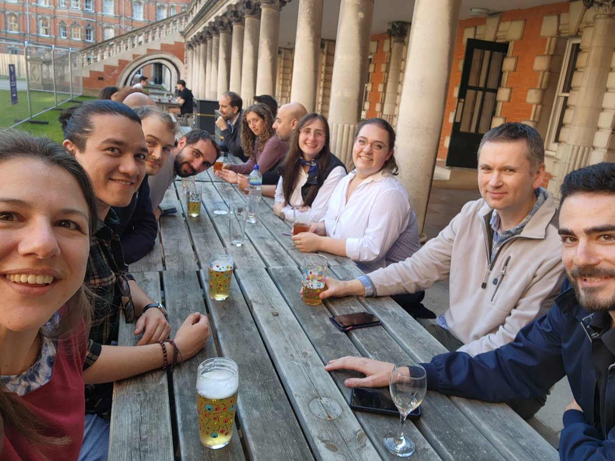 SrEspanto's tweet photo. Causal Inference workshop followed by a pint with the @RHULECON crew and our special guest @causalinf

Today was a good day! https://t.co/rxSkbK20Yp